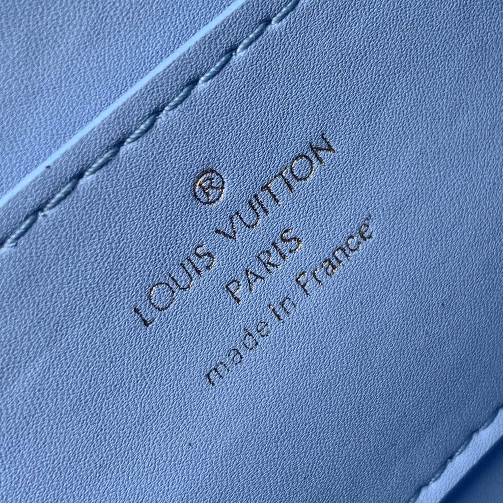 LV M57897 Louis Vuitton Twist One Handle PM Taurillon Leather Brown