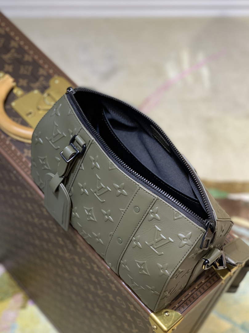 LV M57955 Louis Vuitton City Keepall Travel Men Bag Green