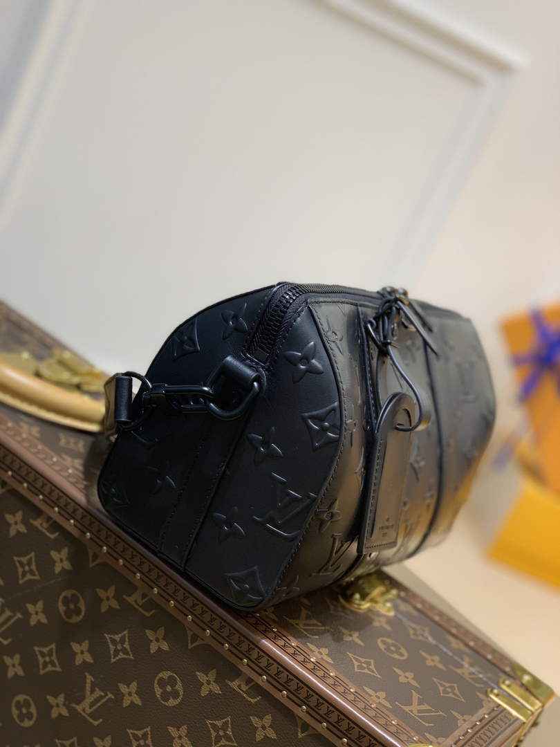 LV M57955 Louis Vuitton City Keepall Travel Men Bag Black