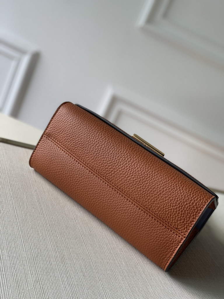 LV M59091 Louis Vuitton Twist One Handle BB High End Leathers Brown