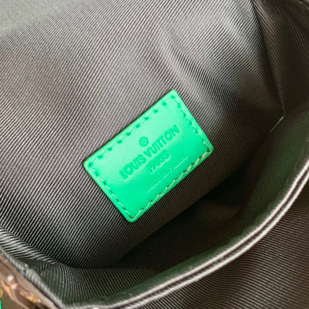 LV M81522 Louis Vuitton S-Lock Vertical wearable wallet monogram green - Default Title - View 6