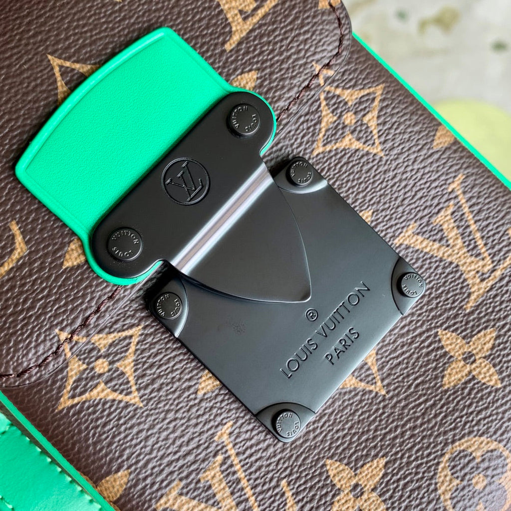 LV M81522 Louis Vuitton S-Lock Vertical wearable wallet monogram green - Default Title - View 7