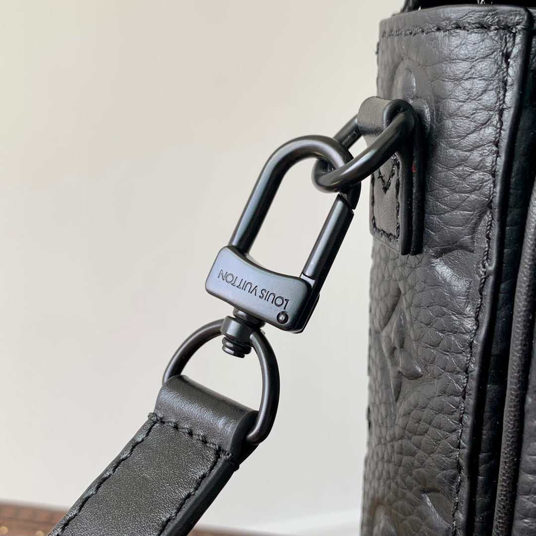 LV M81524 Louis Vuitton S-Lock Vertical wearable wallet Black - Default Title - View 8