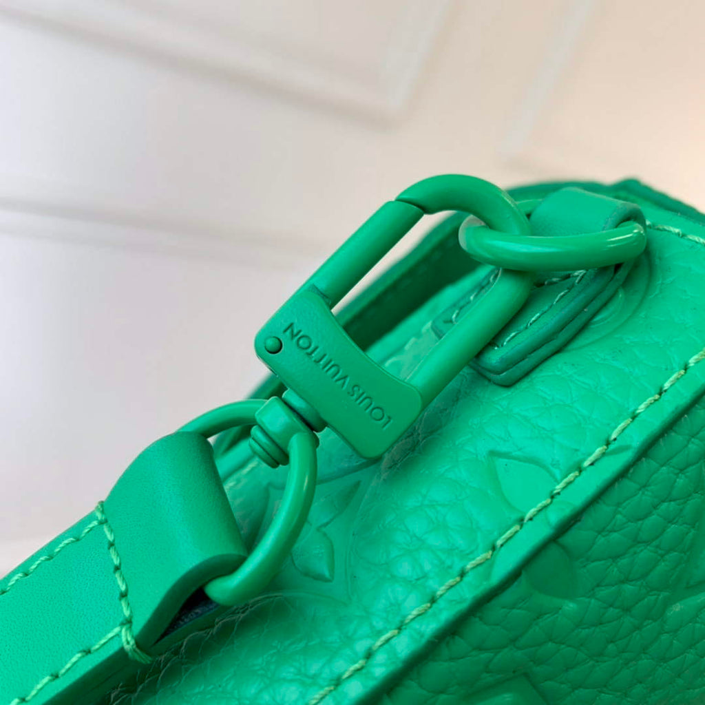 LV M81525 Louis Vuitton S-Lock Vertical wearable wallet Green - Default Title - View 6