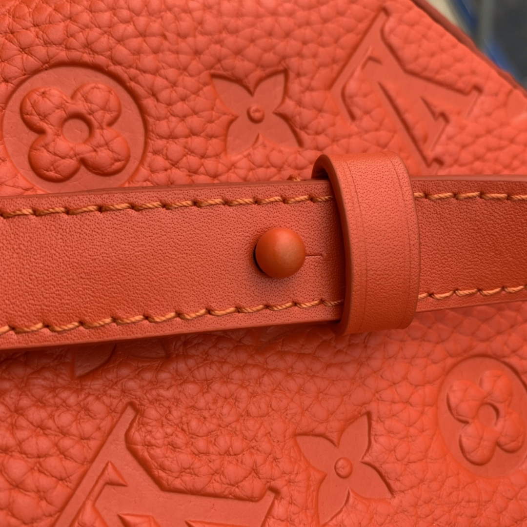 LV M81525 Louis Vuitton S-Lock Vertical wearable wallet orange - Default Title - View 9