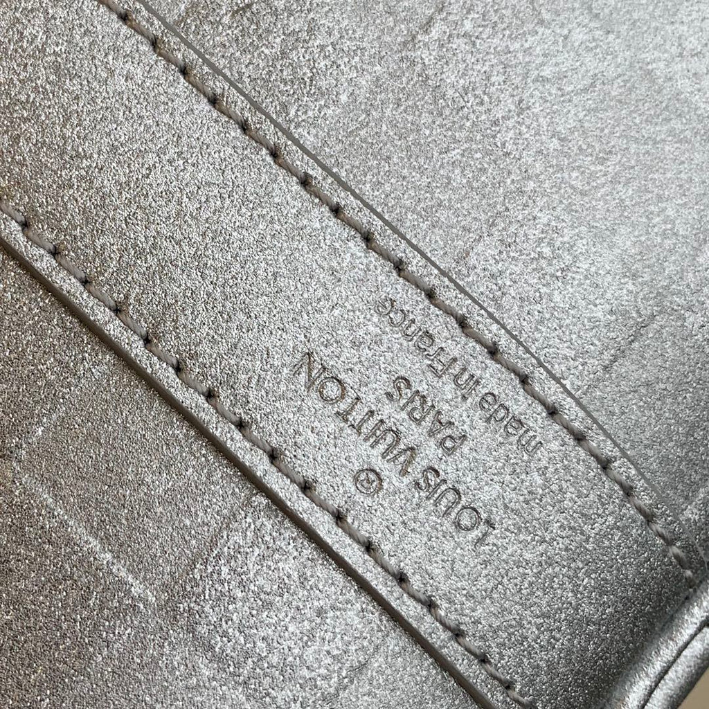 LV N58041 Louis Vuitton Keepall Bandouliere 50 Travel Bag Silver