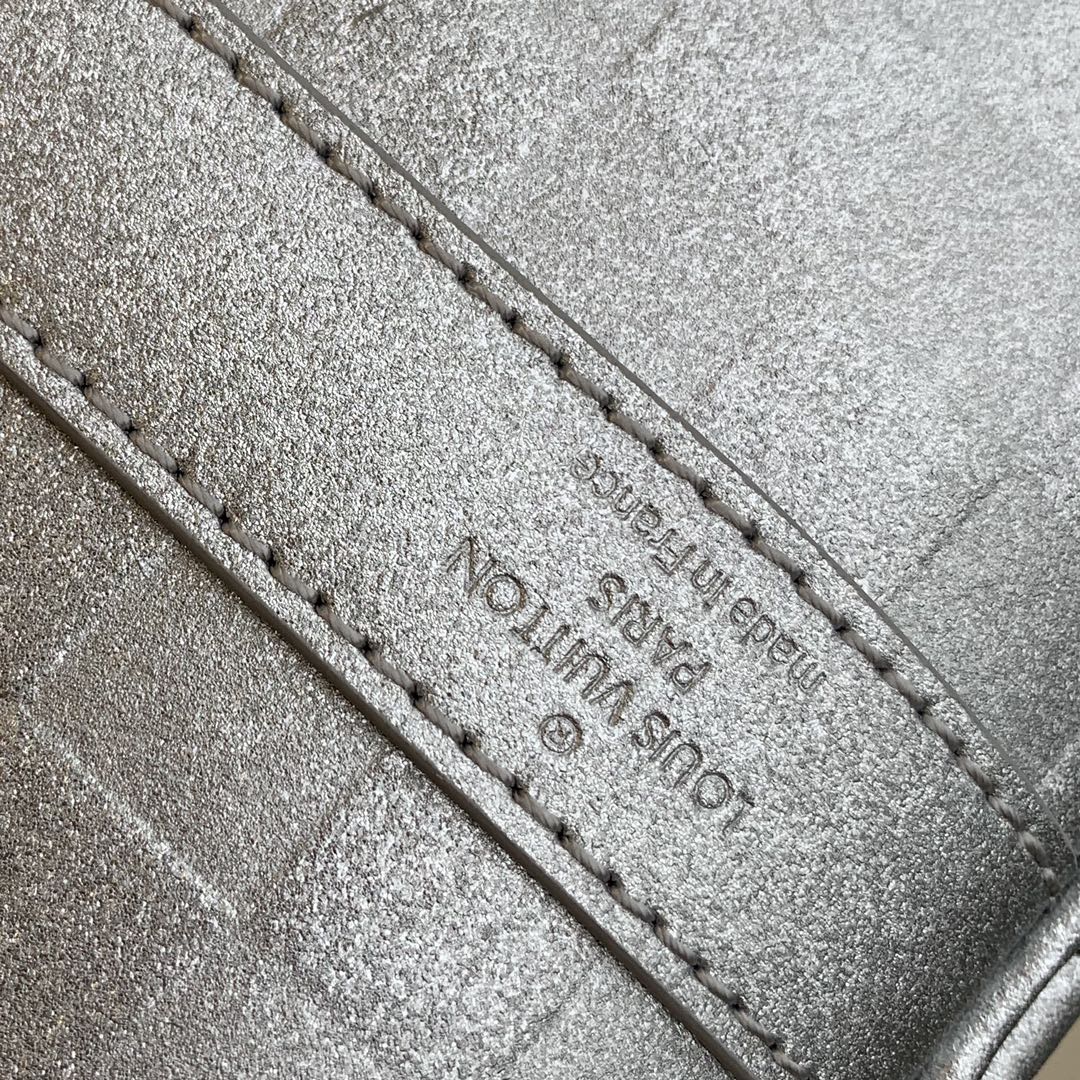 LV N58041 Louis Vuitton Keepall Bandouliere 50 Travel Bag Silver