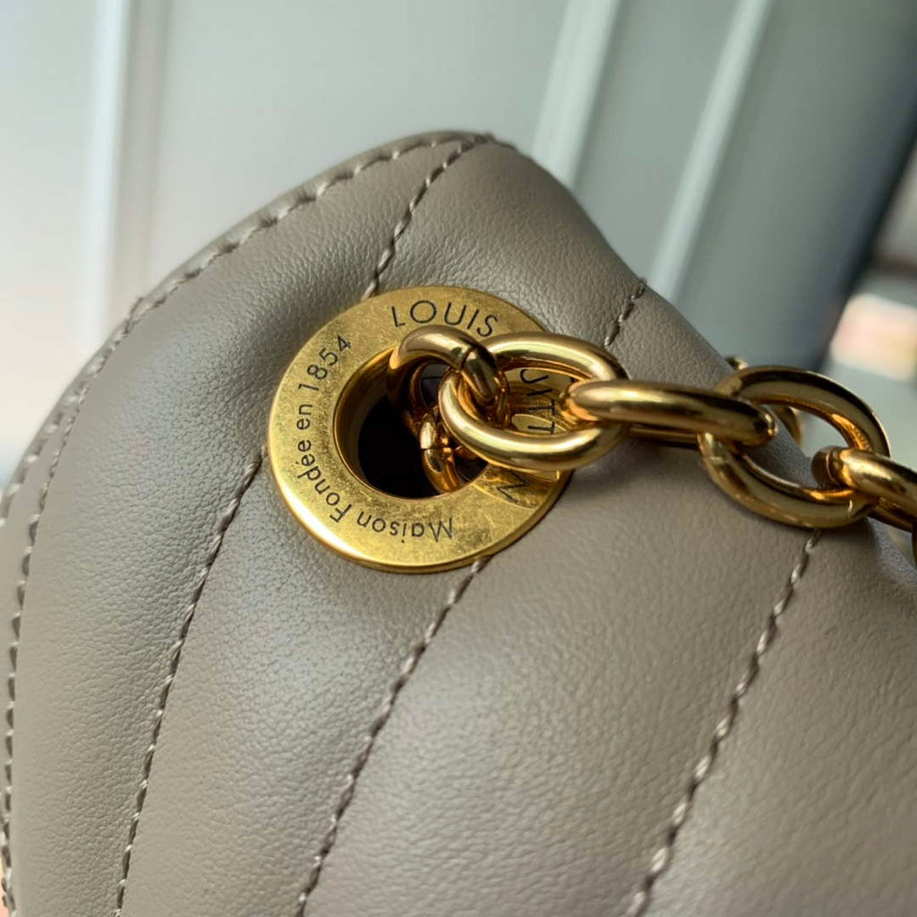 Louis Vuitton M20838 LV New Wave Chain Bag PM Gray - Default Title - View 6
