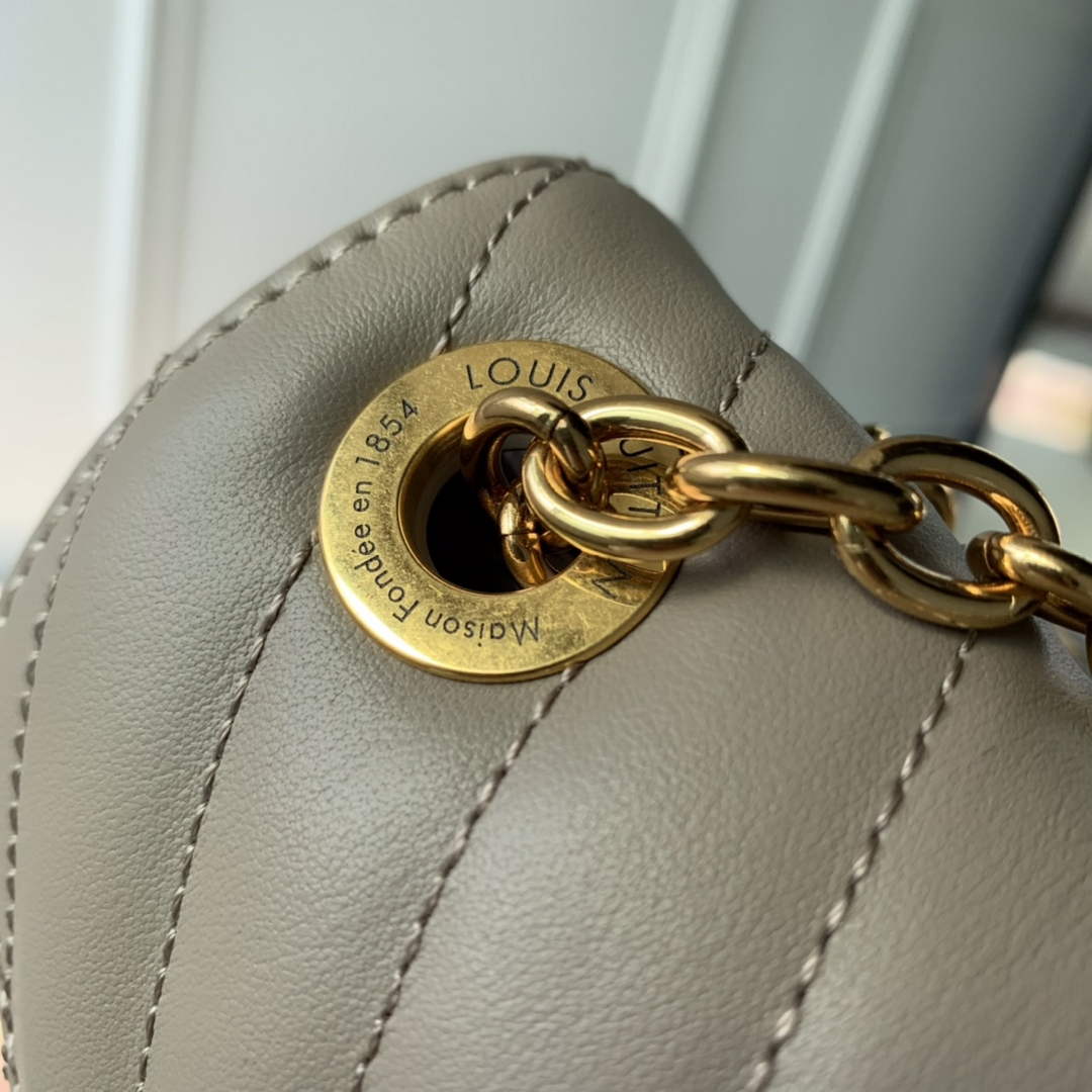 Louis Vuitton M20838 LV New Wave Chain Bag PM Gray - Default Title - View 6