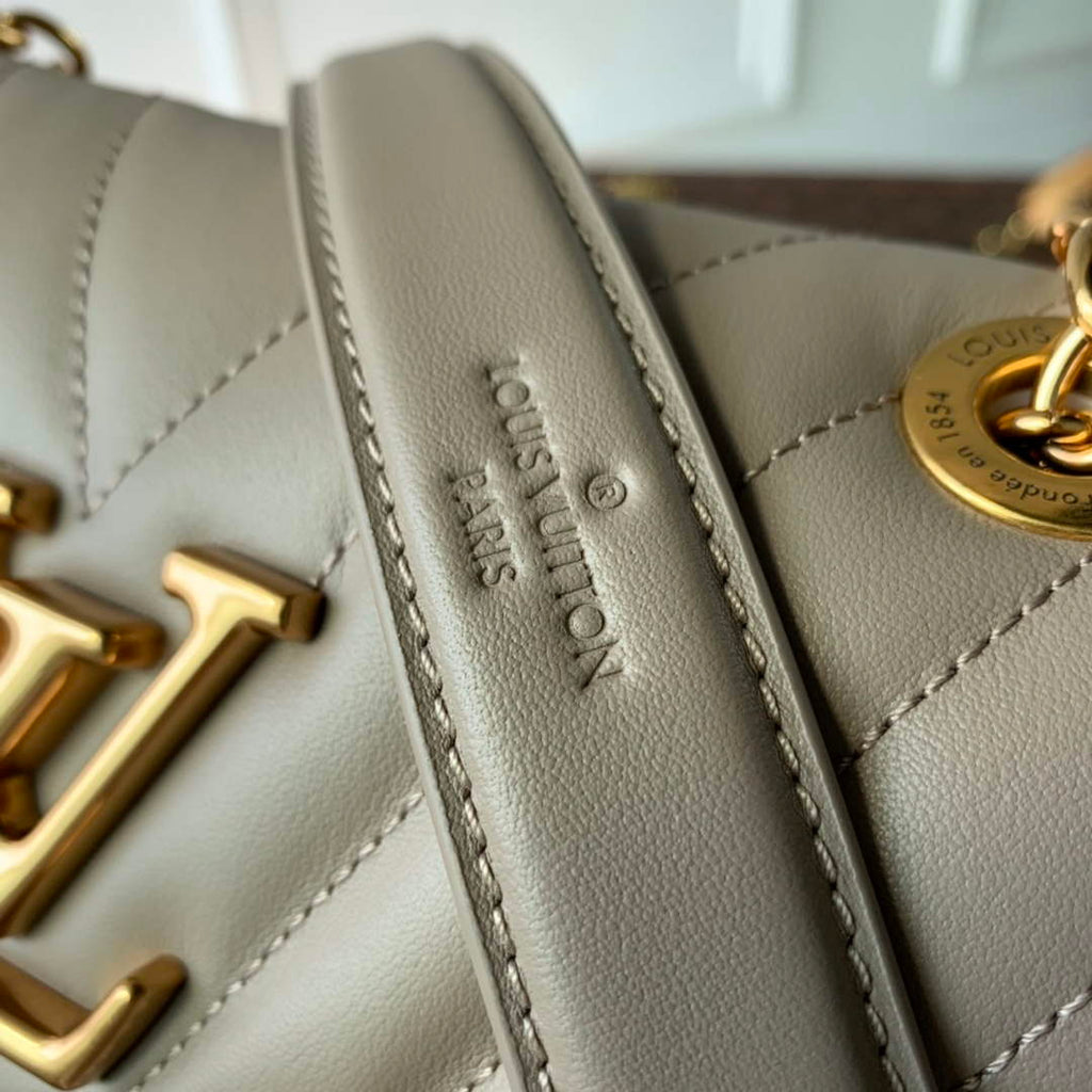 Louis Vuitton M20838 LV New Wave Chain Bag PM Gray - Default Title - View 7