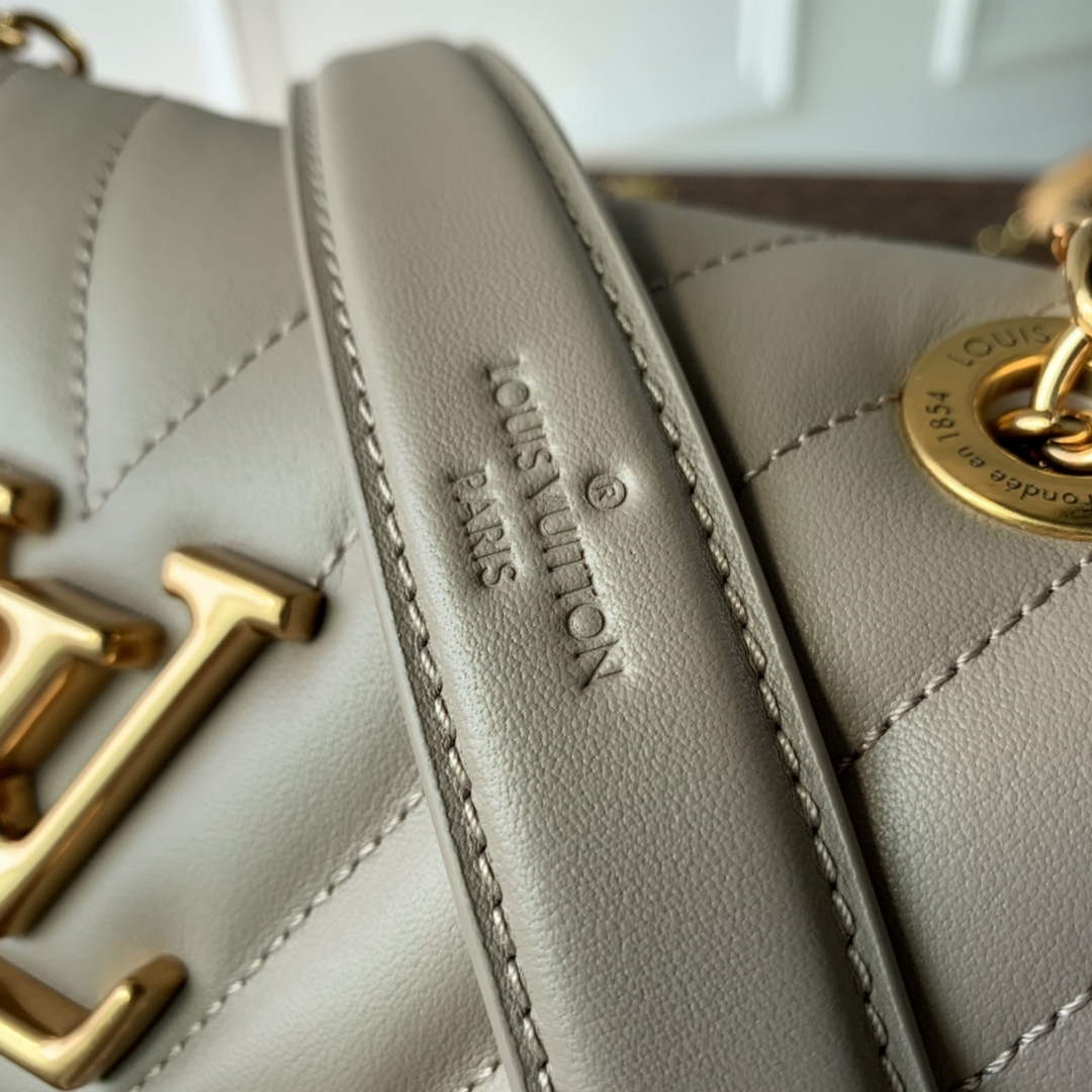 Louis Vuitton M20838 LV New Wave Chain Bag PM Gray - Default Title - View 7