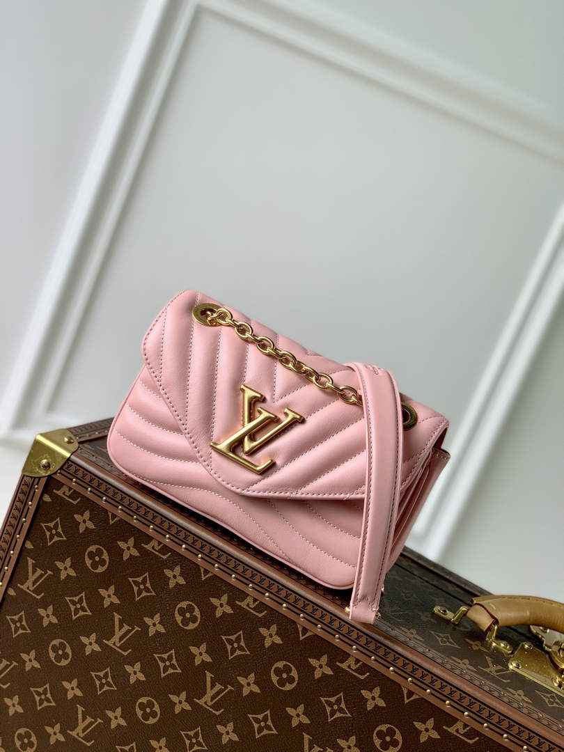 Louis Vuitton M20686 LV New Wave Chain Bag PM Pink