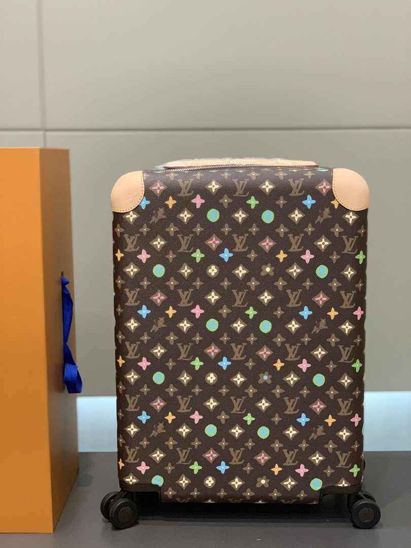 Louis Vuitton HORIZON 55 M47070