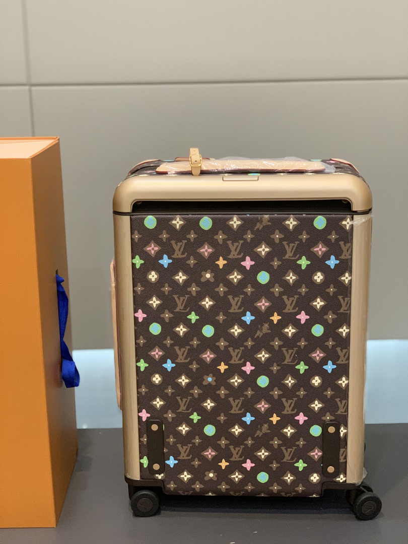 Louis Vuitton HORIZON 55 M47070