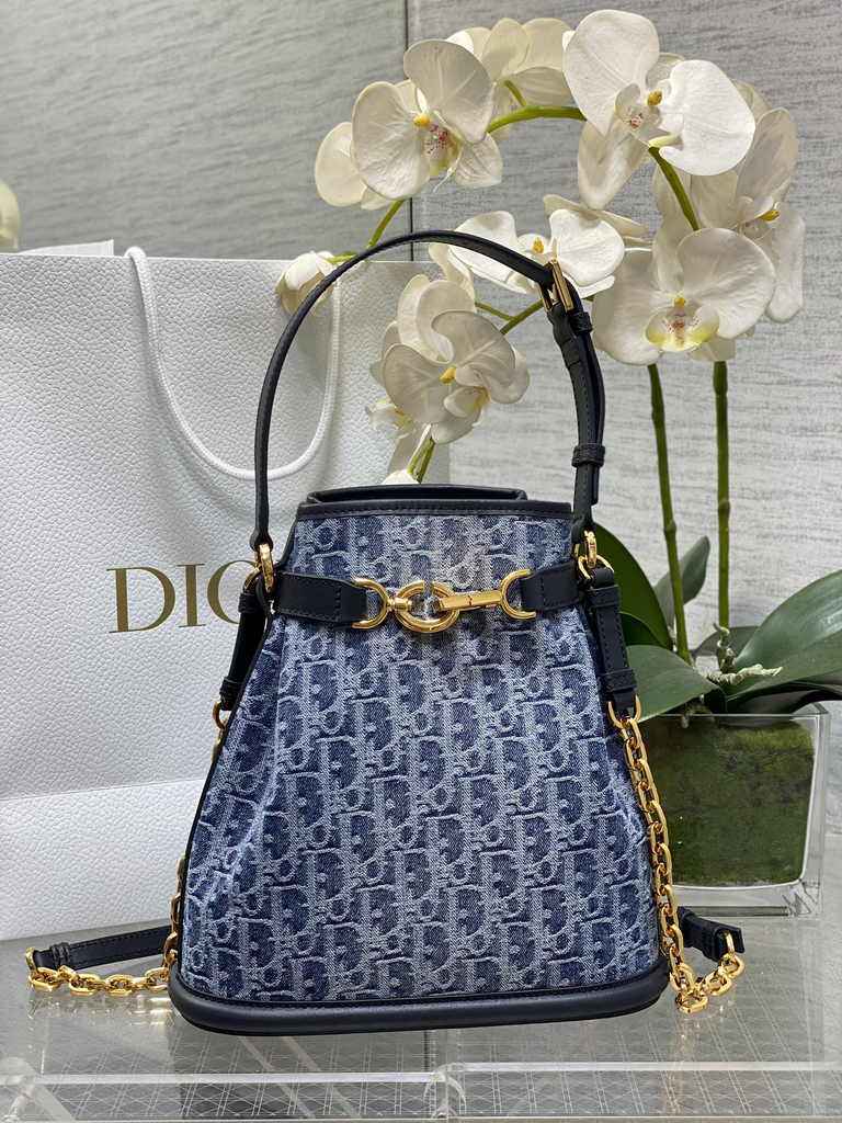 Medium C'est Dior Bag M2271 Blue Denim Dior Oblique Jacquard - Default Title - View 1