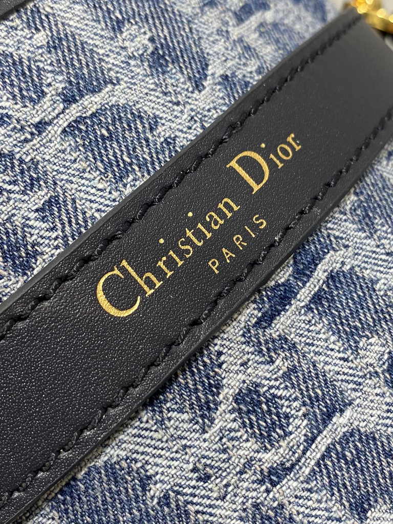 Medium C'est Dior Bag M2271 Blue Denim Dior Oblique Jacquard - Default Title - View 7