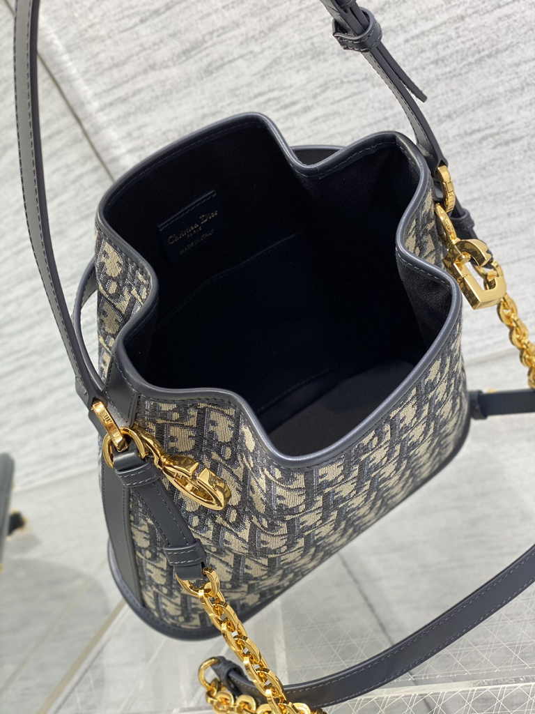 Medium C'est Dior Bag M2271 Blue Dior Oblique Jacquard - Default Title - View 6