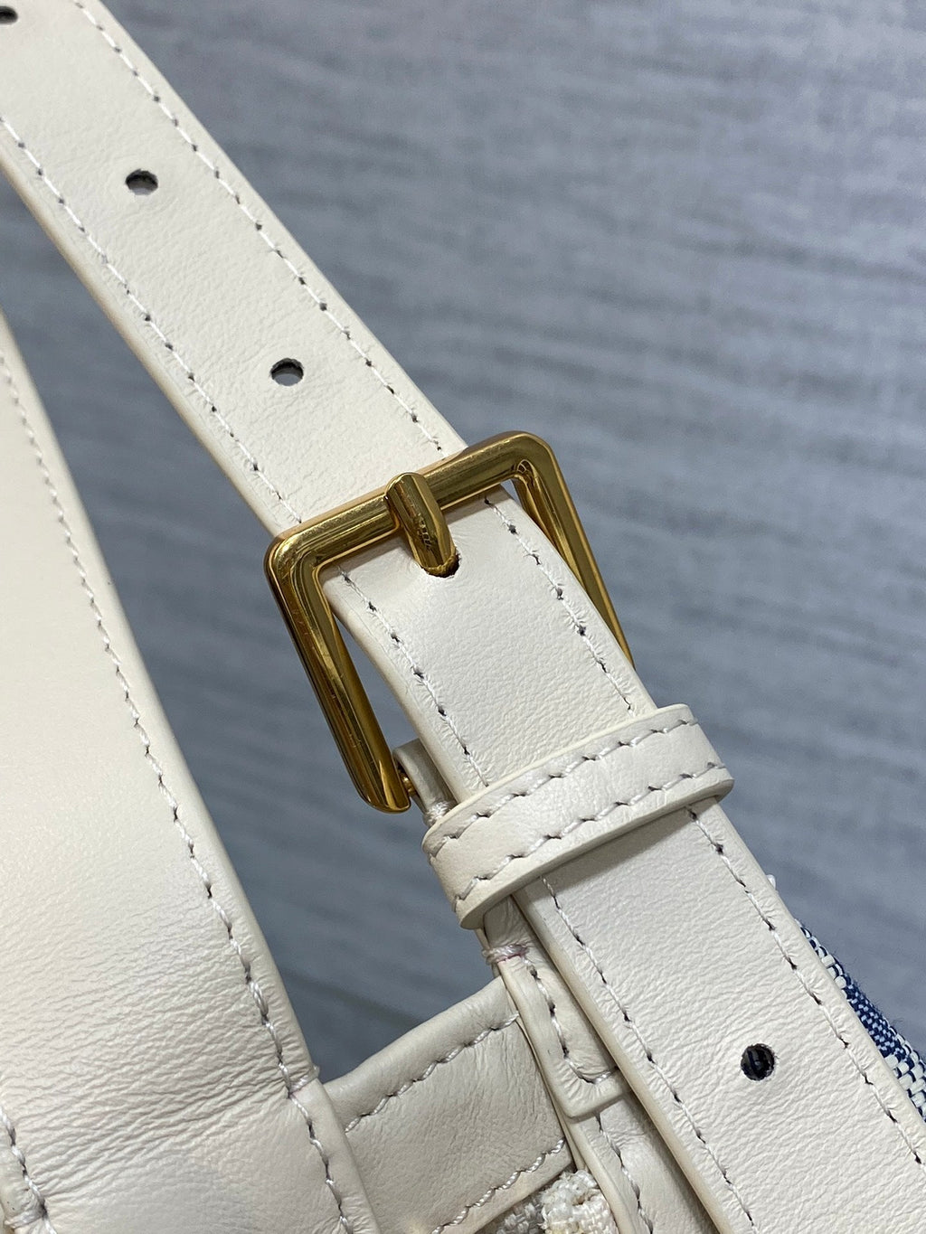 Medium D-Journey Bag - M2417 - Blue Dior Oblique Chambray - Default Title - View 4