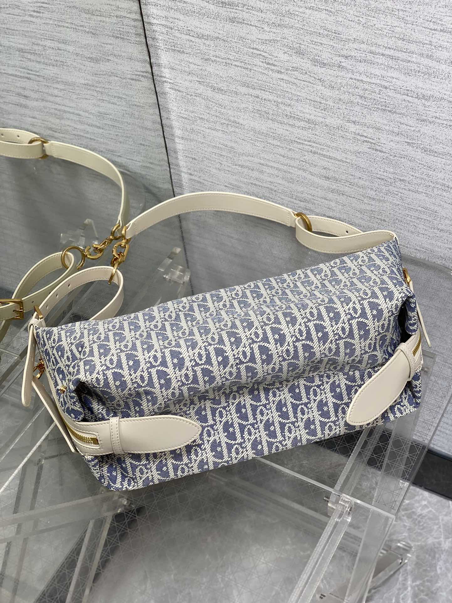 Medium D-Journey Bag - M2417 - Blue Dior Oblique Chambray - Default Title - View 9