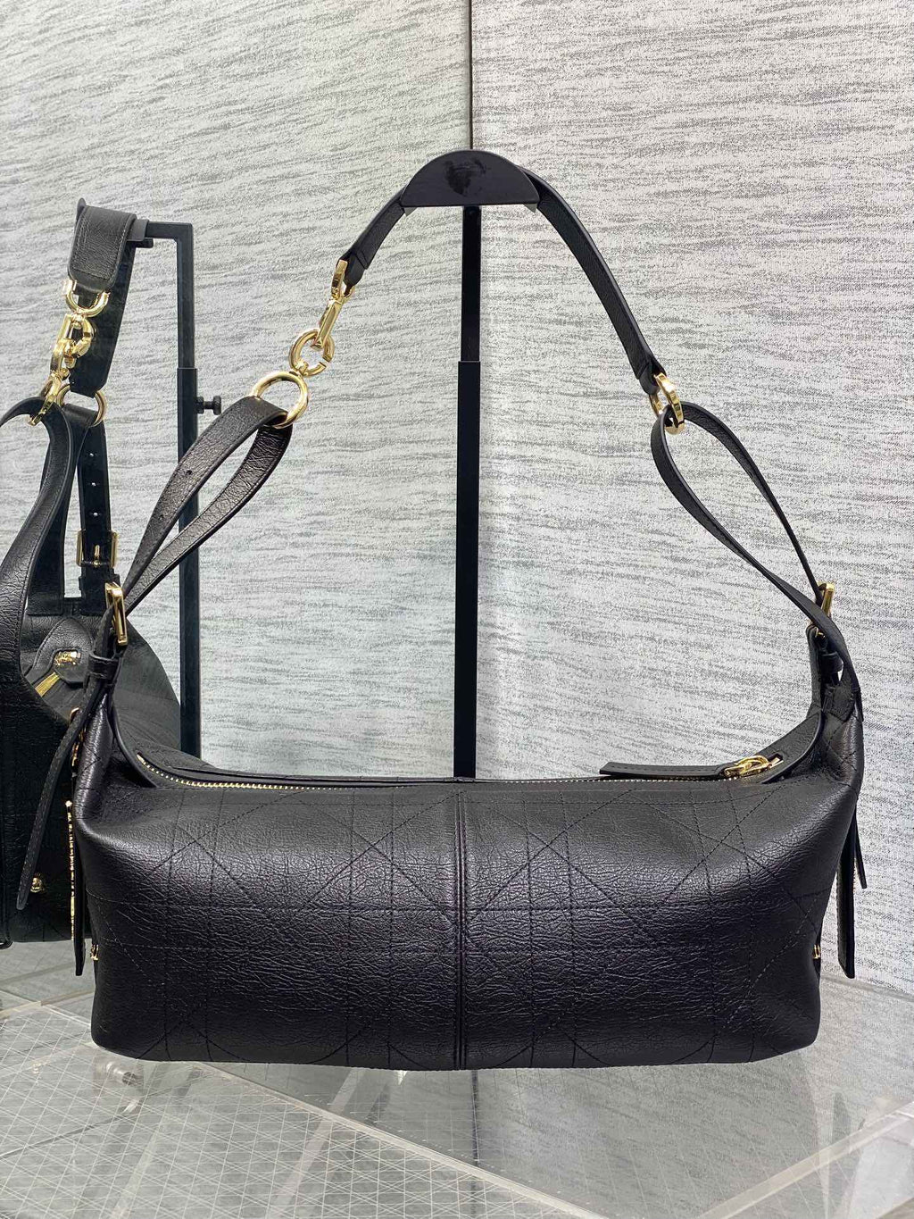 Medium D-Journey Bag in Vintage Smooth Calfskin - M2417 - Black Leather with Gold - Default Title - View 3