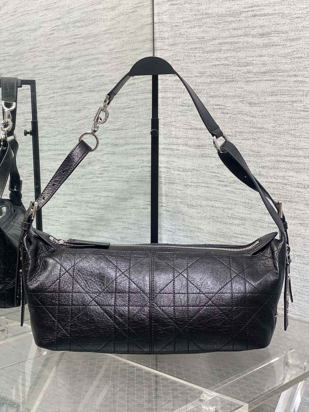 Medium D-Journey Bag in Vintage Smooth Calfskin - M2417 - Black Leather - Default Title - View 2