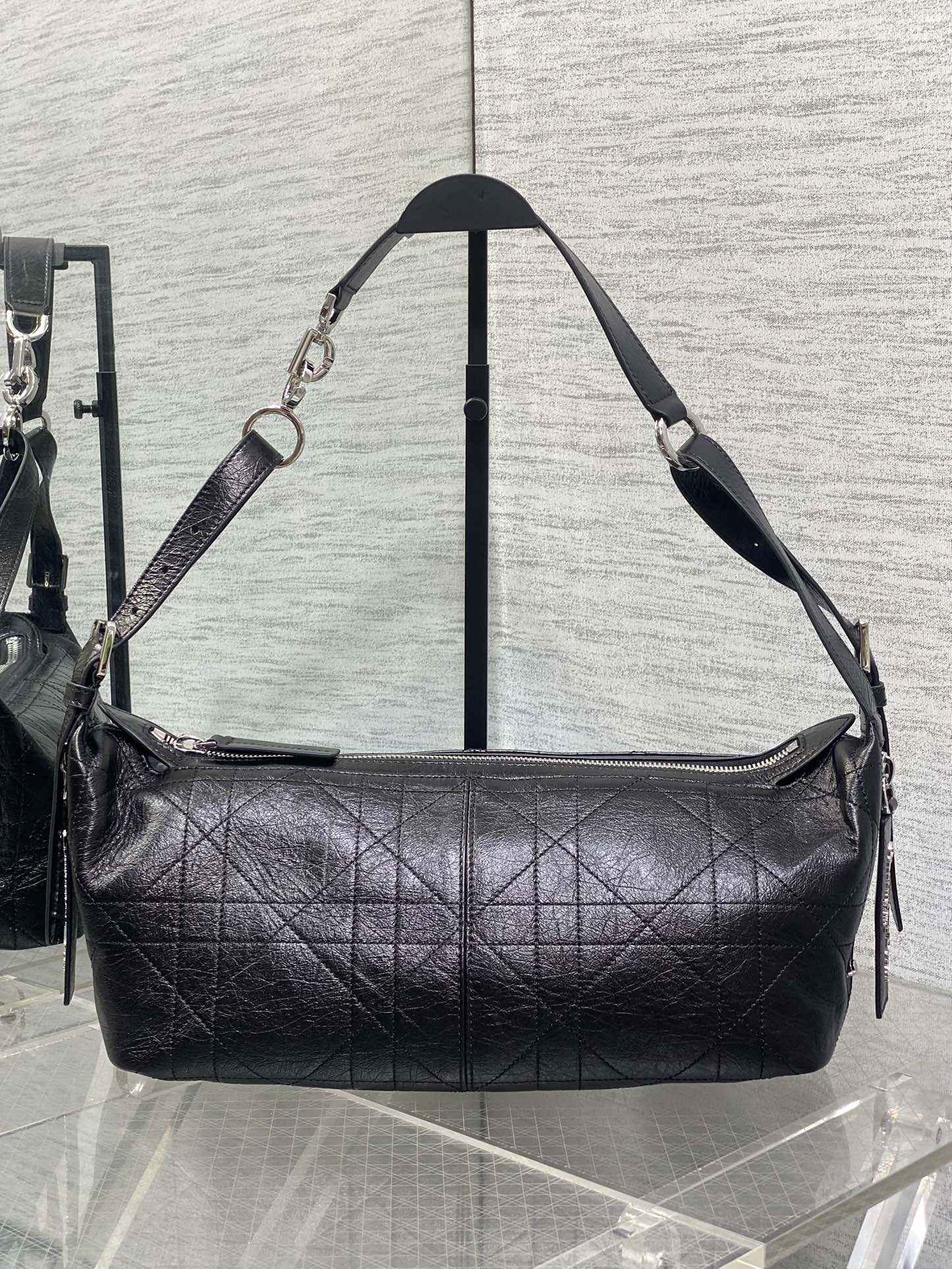 Medium D-Journey Bag in Vintage Smooth Calfskin - M2417 - Black Leather - Default Title - View 2