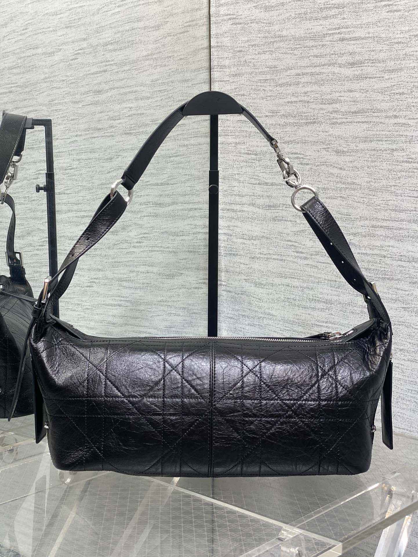 Medium D-Journey Bag in Vintage Smooth Calfskin - M2417 - Black Leather - Default Title - View 3