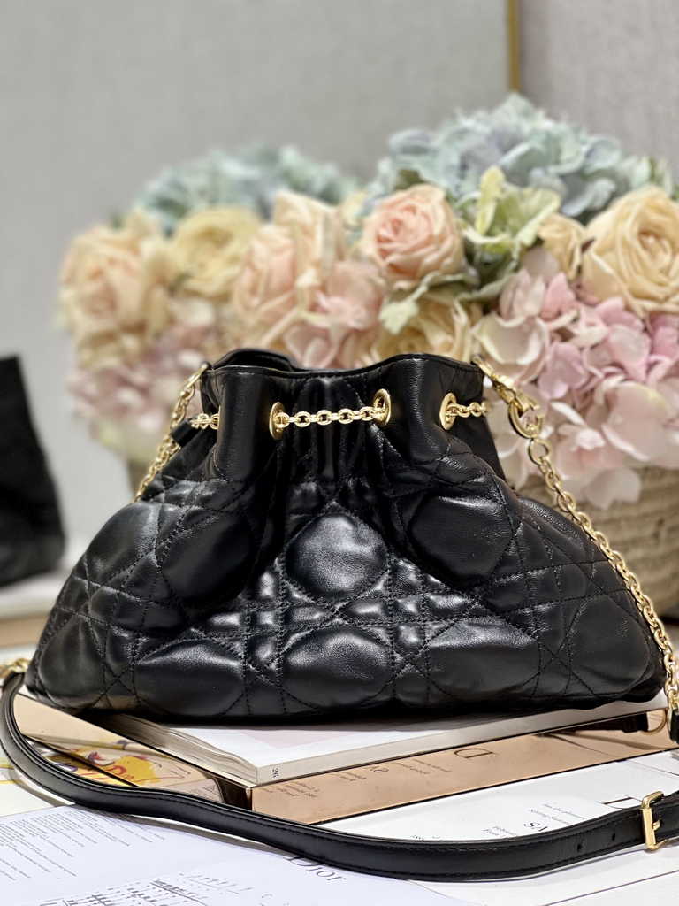Medium Dior Ammi Bag M22566 Black Supple Macrocannage Lambskin