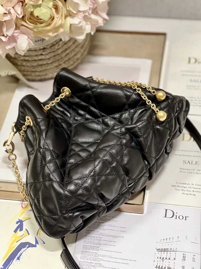 Medium Dior Ammi Bag M22566 Black Supple Macrocannage Lambskin