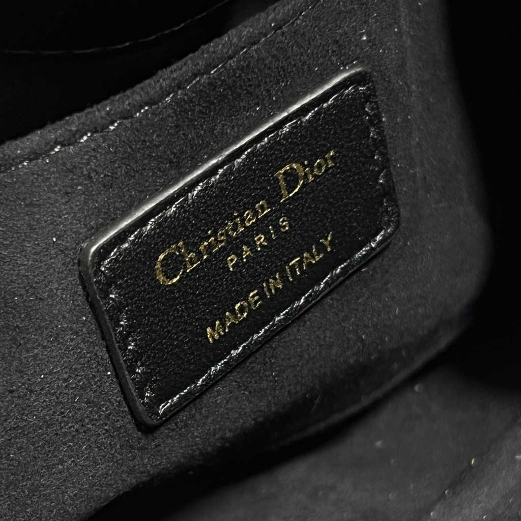 Medium Dior Ammi Bag M22566 Black Supple Macrocannage Lambskin