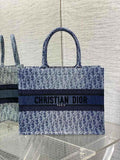 Medium Dior Book Tote M1296 Blue Denim Dior Oblique Jacquard - Default Title - View 1
