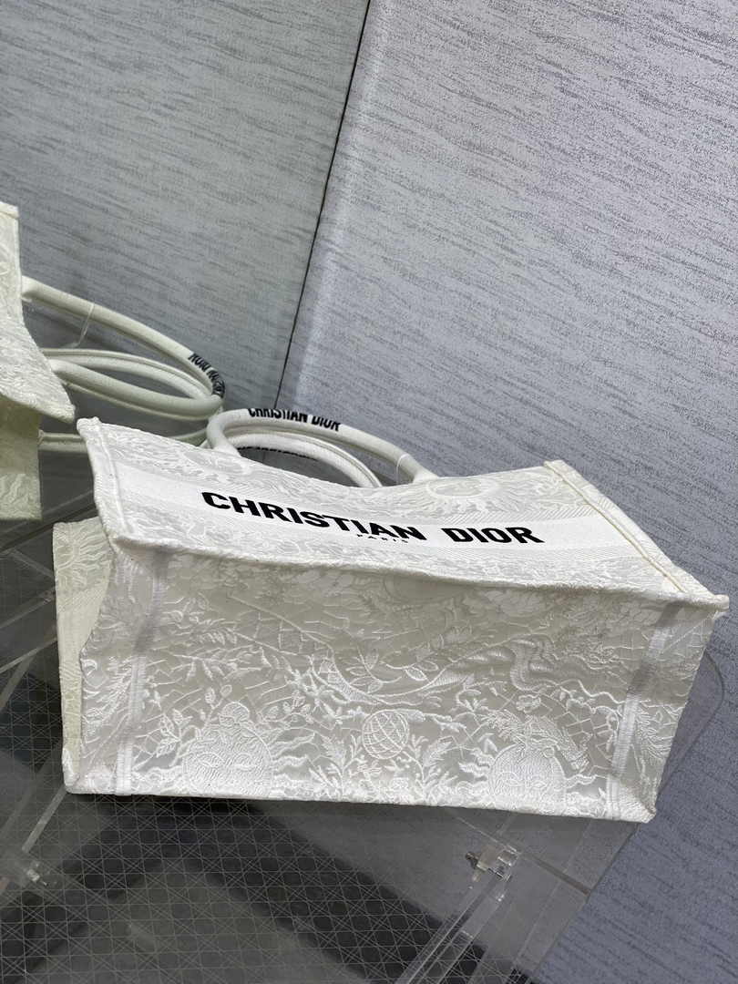 Medium Dior Book Tote M1296 White Toile de Jouy Soleil Macramé Embroidery