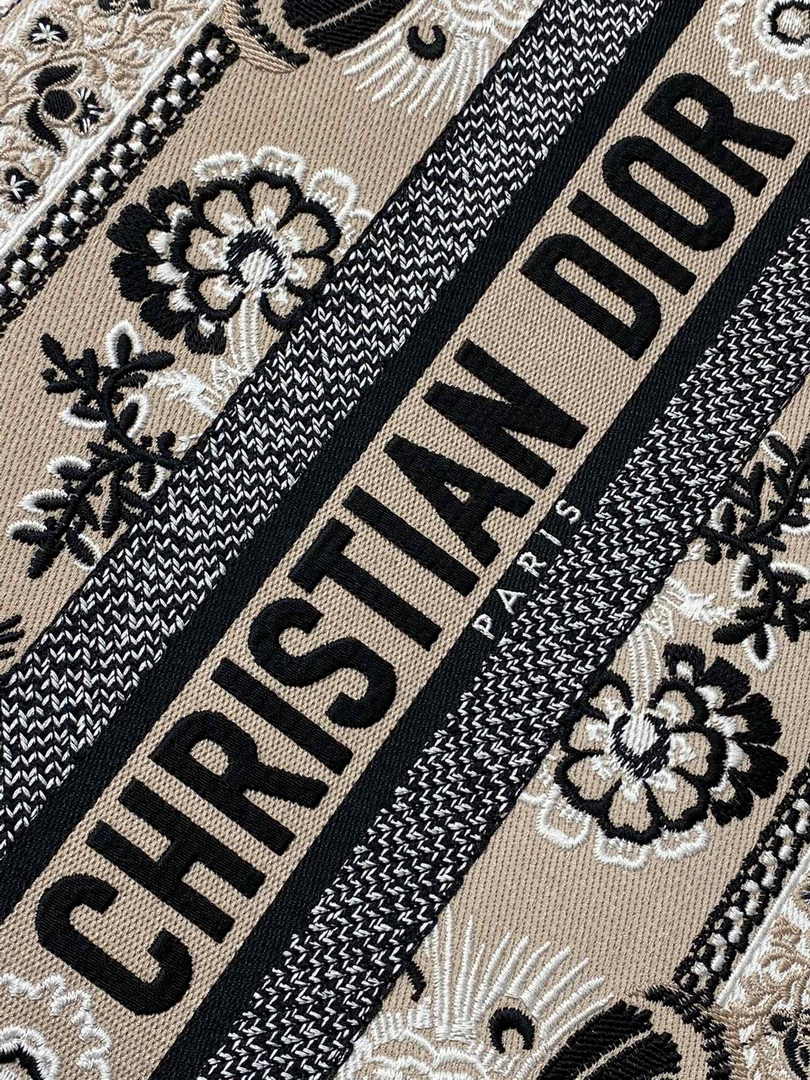 Medium Dior Book Tote M1296 Beige Butterfly Bandana Embroidery