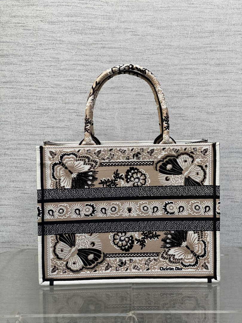 Medium Dior Book Tote M1296 Beige Butterfly Bandana Embroidery