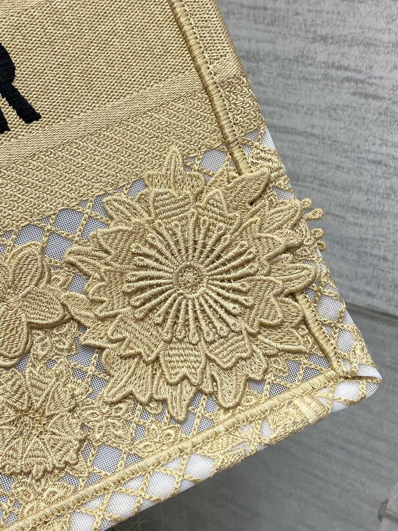 Medium Dior Book Tote M1296 Beige Flower Embroidery