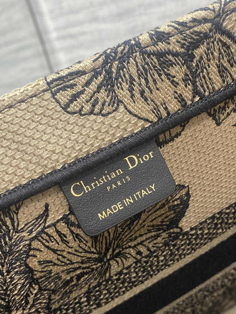 Dior Medium Book Tote M1296 Black Tiger Embroidery