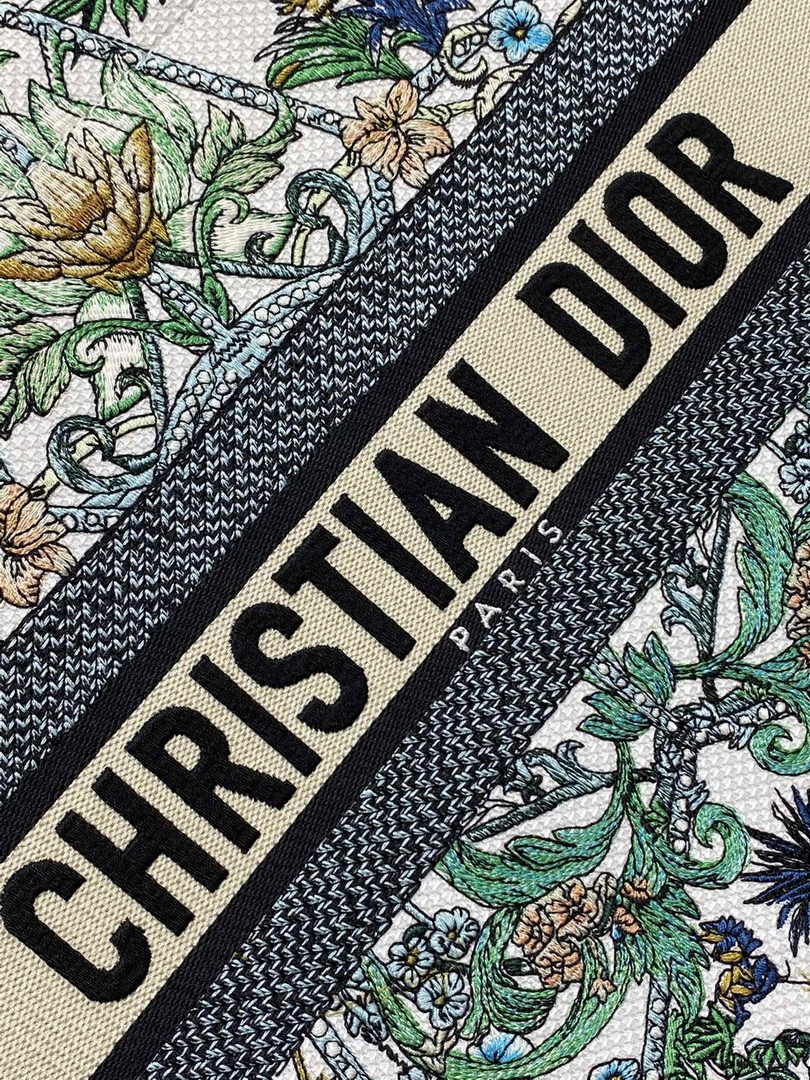 Dior Medium Book Tote M1296 Embroidery A