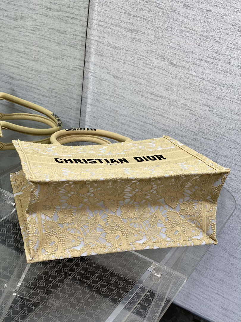 Dior Medium Book Tote M1296 Beige Flower Embroidery