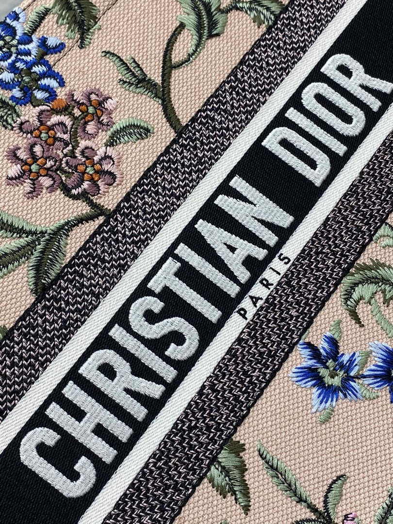 Dior Medium Book Tote M1296 Embroidery D
