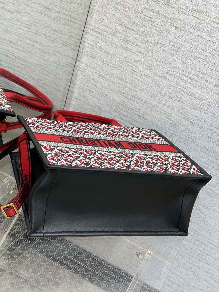 Medium Dior Book Tote M1296 White, Black and Red Dior Lily of the Valley Embroidery - Default Title - View 4