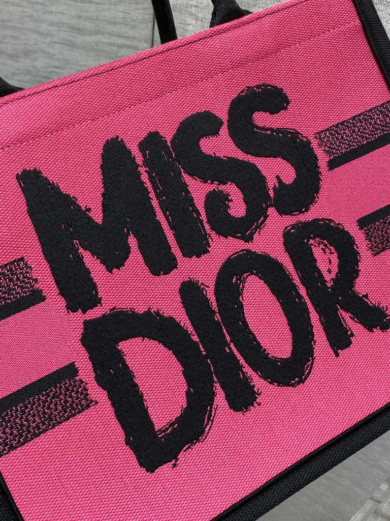 Medium Dior Book Tote M1296 Two-Tone Fuchsia and Purple Miss Dior Graffiti Embroidery - Default Title - View 9