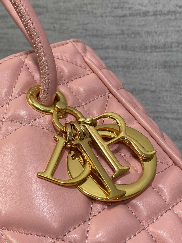 Medium Dior Nolita Bag M2312 Pink Macrocannage Lambskin - Default Title - View 5