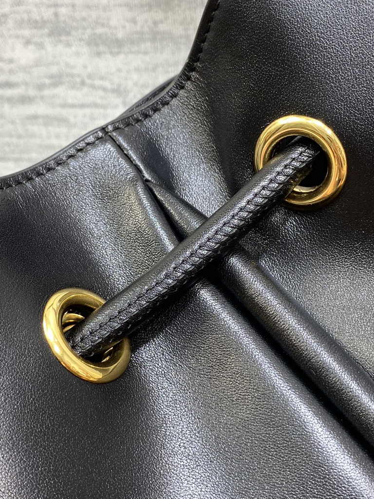 Medium Dior Nolita Bag M2312 Black Lambskin - Default Title - View 5