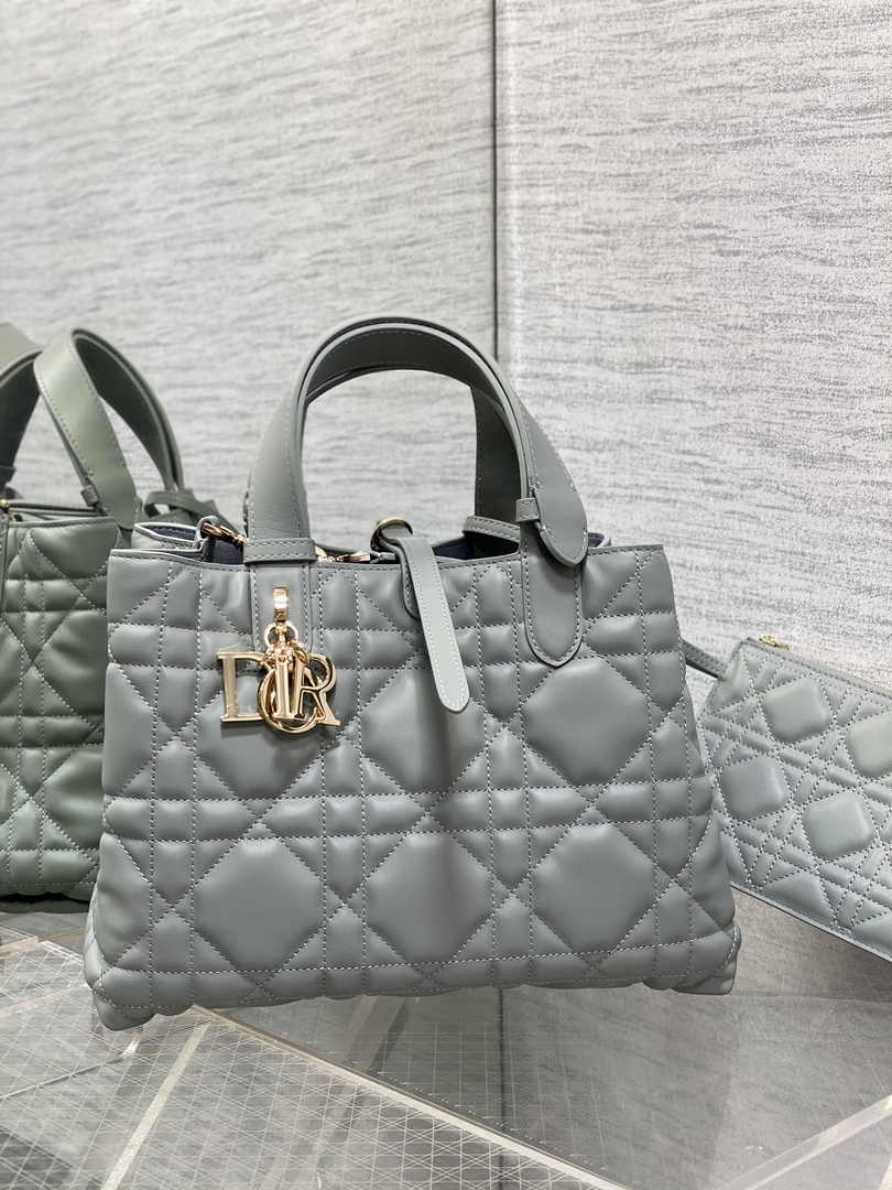 Medium Dior Toujours Bag M2821 Gray Macrocannage Calfskin