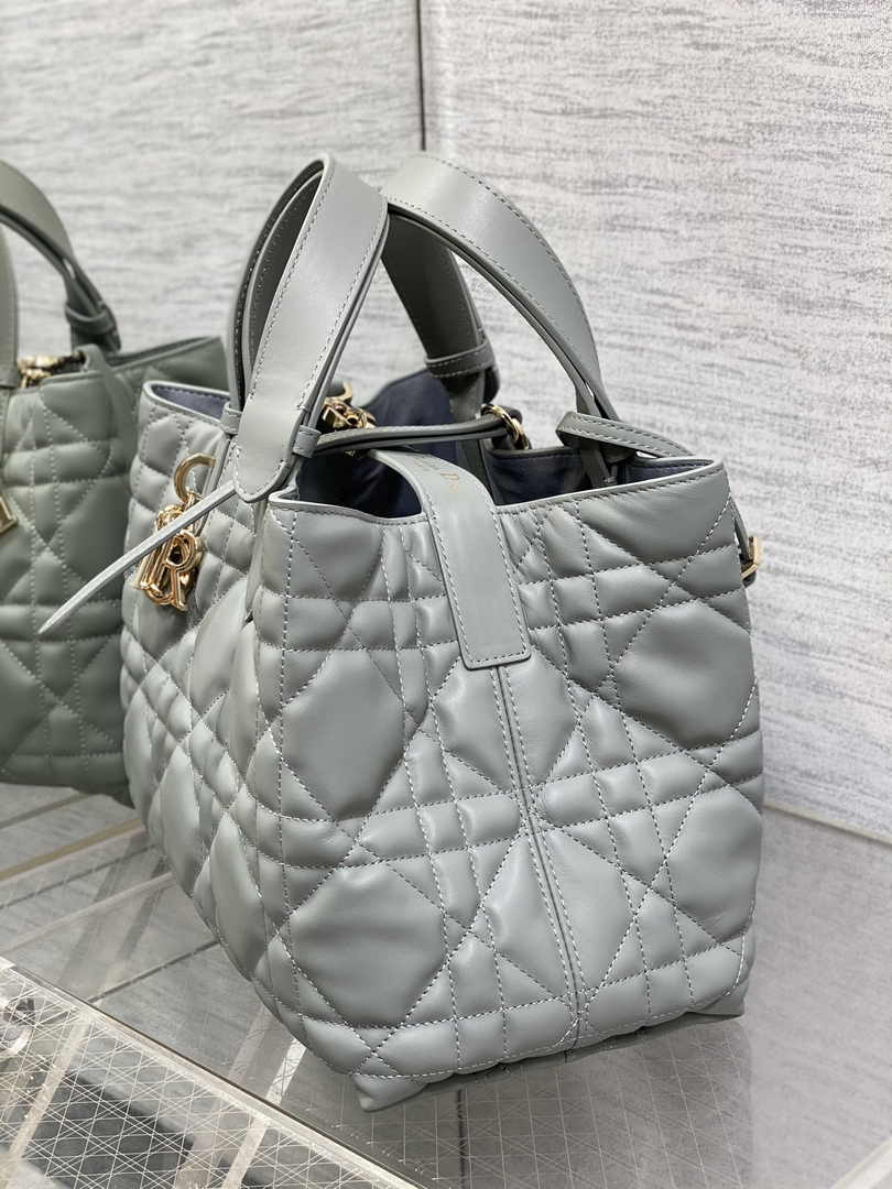 Medium Dior Toujours Bag M2821 Gray Macrocannage Calfskin