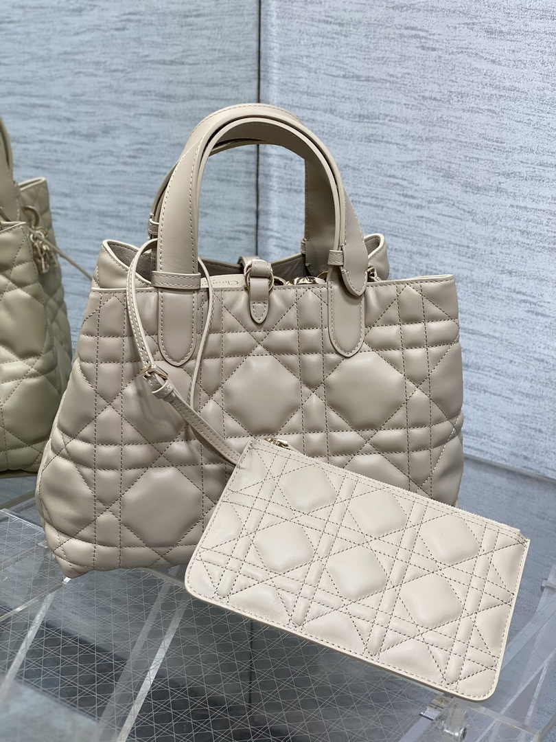 Medium Dior Toujours Bag M2821 Beige Macrocannage Calfskin