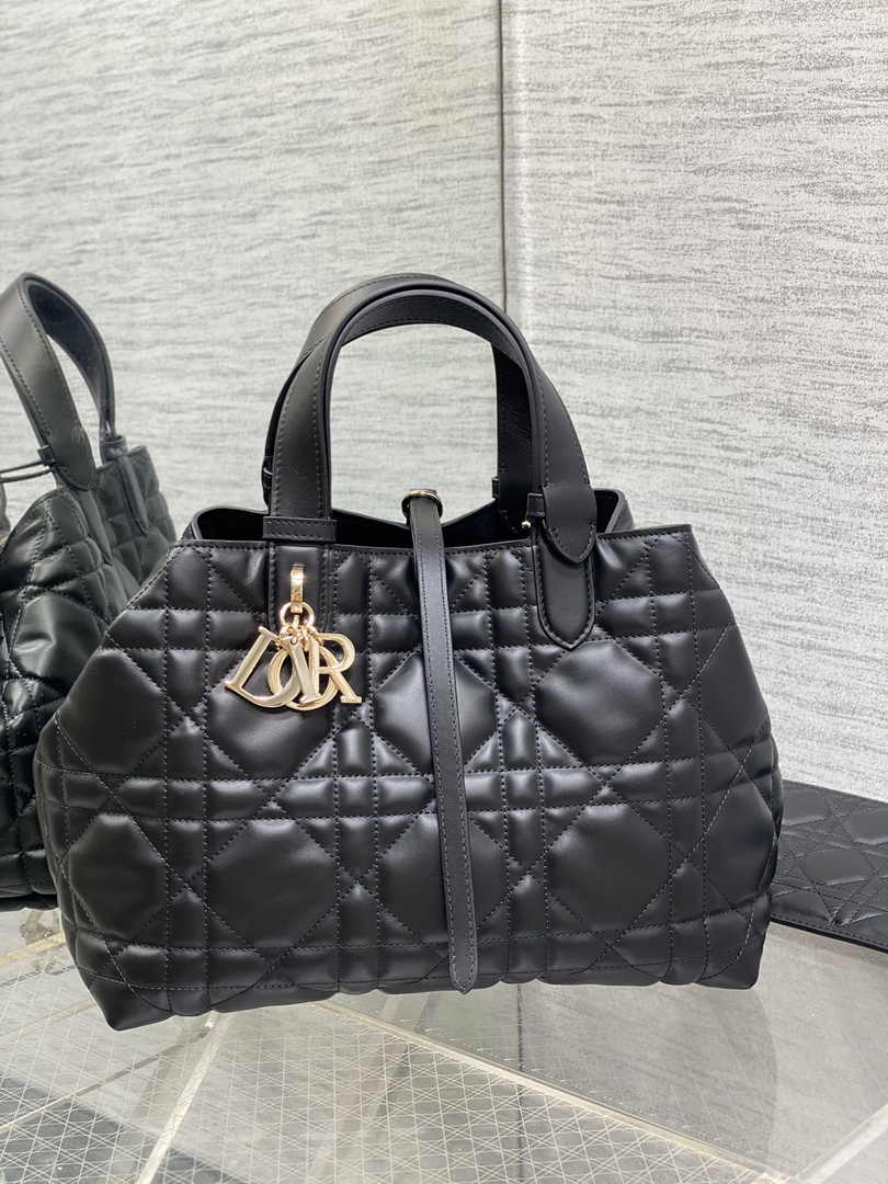 Medium Dior Toujours Bag M2821 Black Macrocannage Calfskin - Default Title - View 2