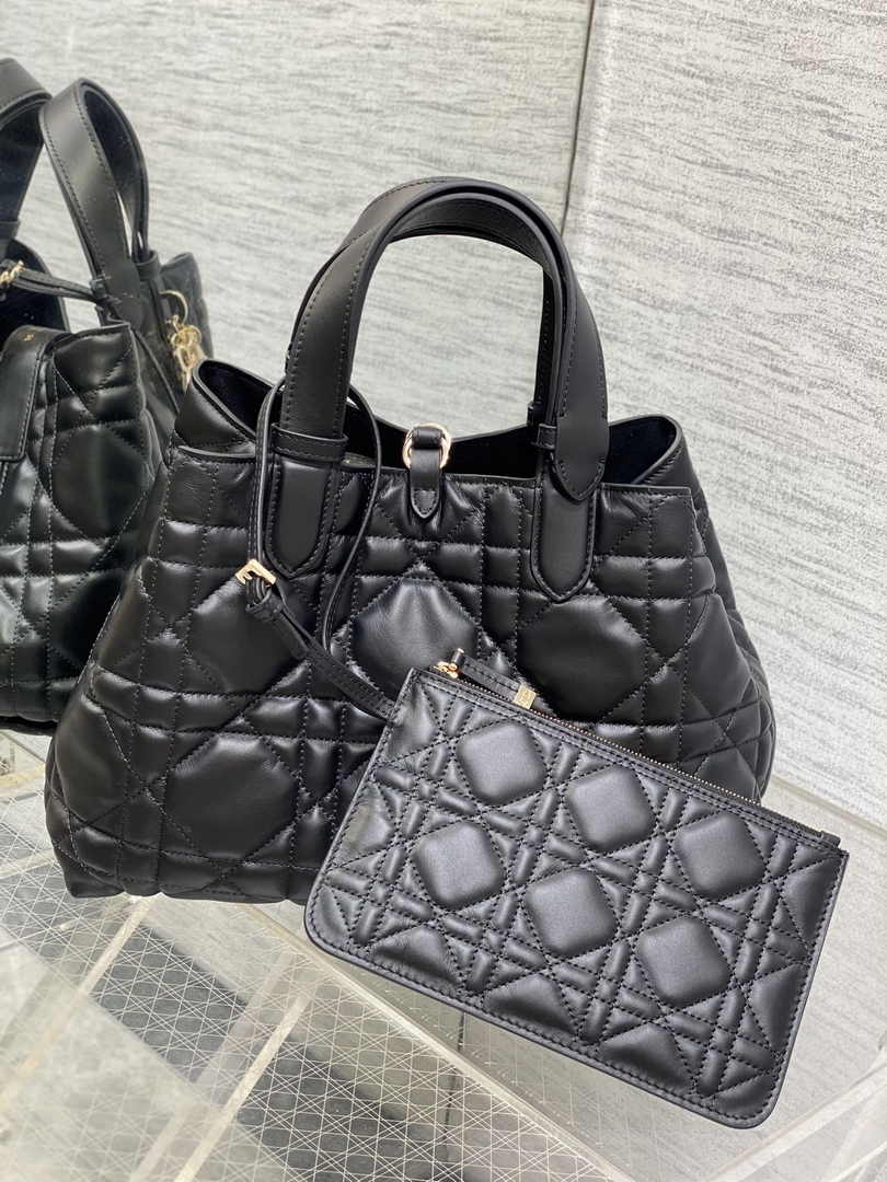 Medium Dior Toujours Bag M2821 Black Macrocannage Calfskin - Default Title - View 7