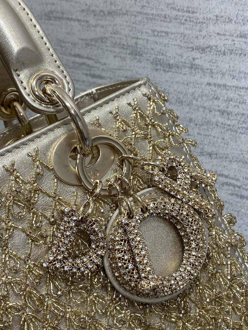 Medium Lady Dior Bag M0565 Silver Cannage Calfskin - Default Title - View 8