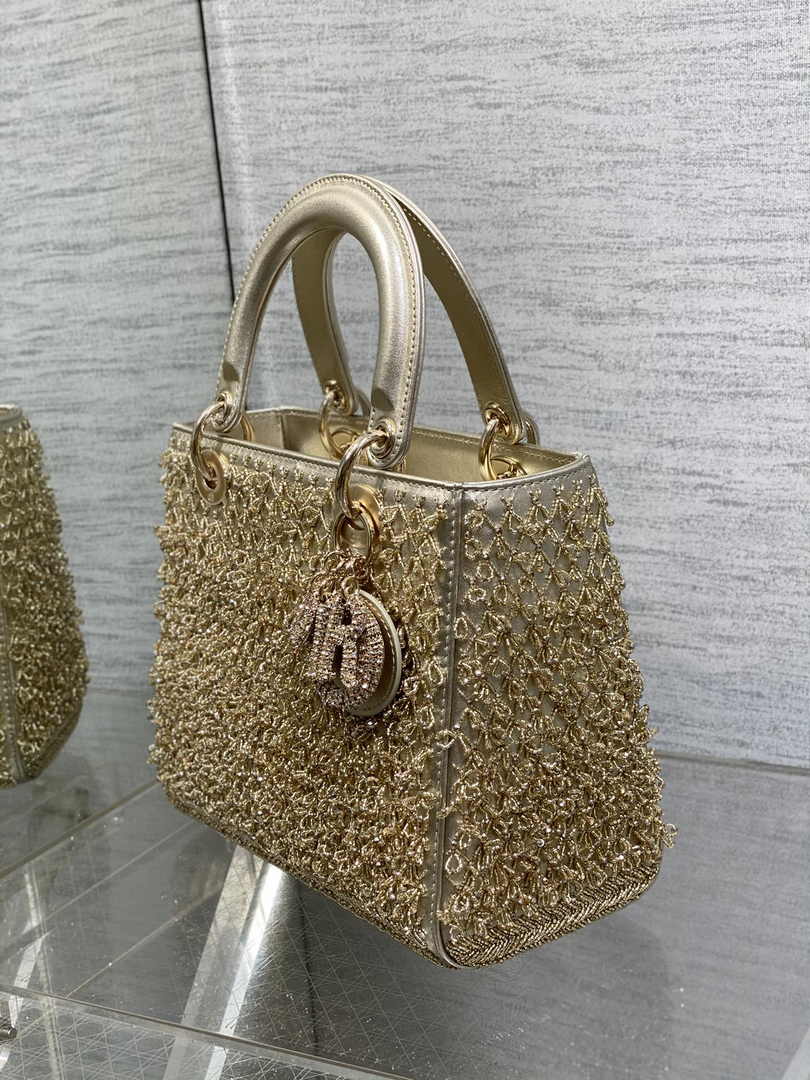 Medium Lady Dior Bag M0565 Silver Cannage Calfskin - Default Title - View 4